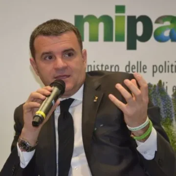 Gian Marco Centinaio: “le lobby infernali contro il Nutriscore sono altrove, non in Italia”