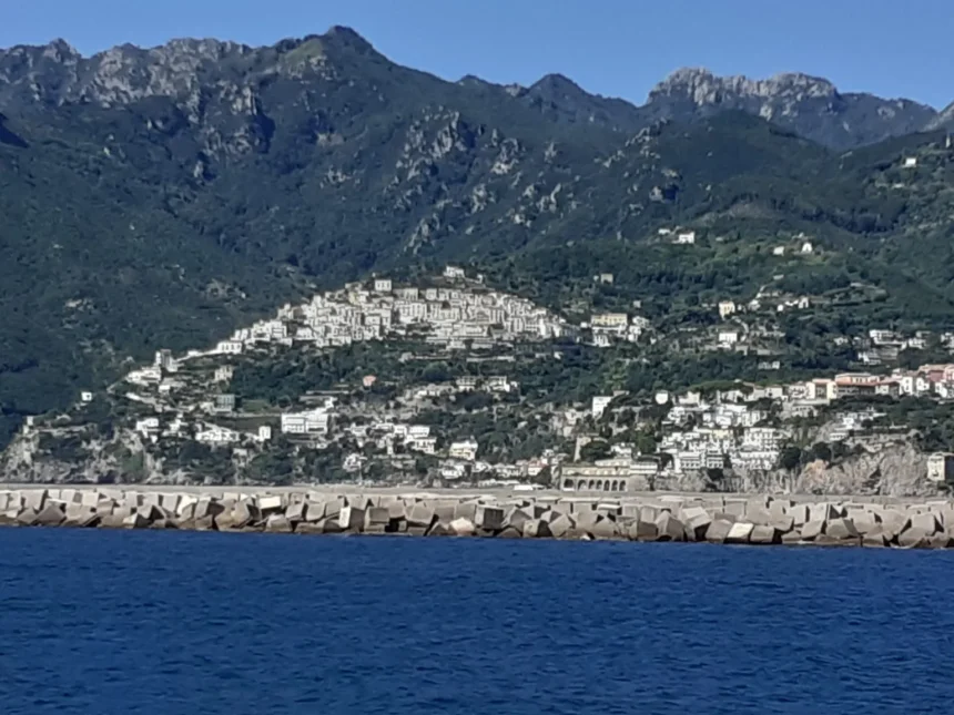 Il ritorno a Salerno: il lungomare che cambia e la milza imbottita