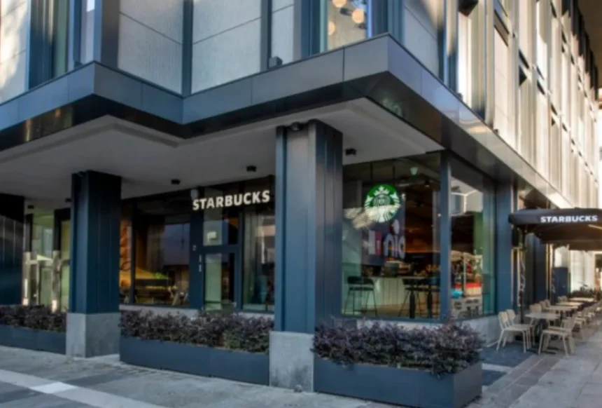 Starbucks apre a Bergamo centro con 50 posti a sedere