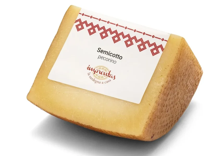 Pecorino Semicotto sardo: un formaggio tutto da provare