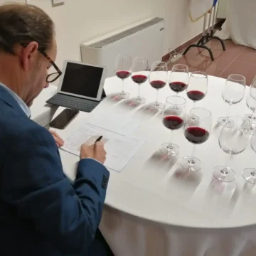 “L’Umbria del Vino”, sono 58 le cantine iscritte con 162 vini in gara