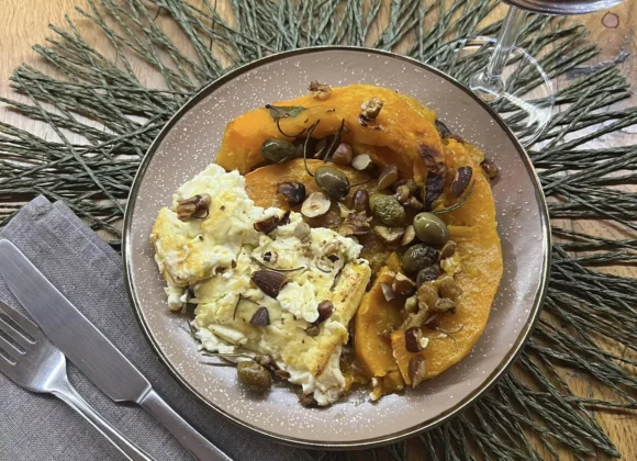 “Mangiare con gli Occhi”: In Cucina con Tina Radicchio –La zucca con Feta, olive e Frutta secca