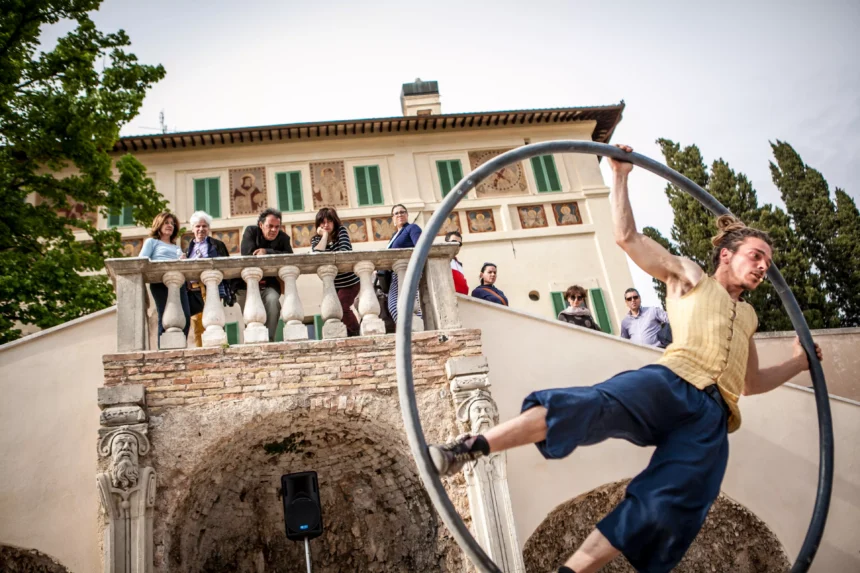 Dal 29 aprile al 1° maggio 2023 in Umbria c’è “Pic & Nic a Trevi. Arte, musica e merende tra gli olivi” l’evento oleoturistico di primavera