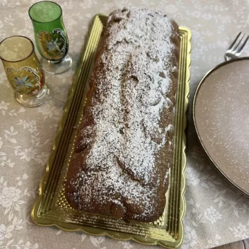 “Mangiare con gli Occhi”: In Cucina con Tina Radicchio – Plum-cake alla banana