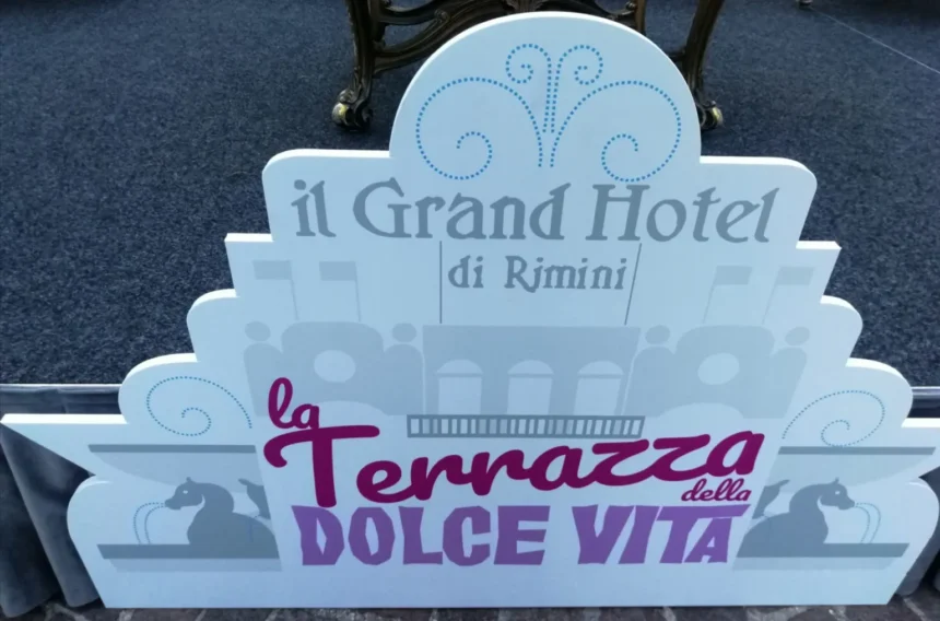 Al Grand Hotel di Rimini è tempo di Terrazza della Dolce Vita