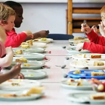 Parma: “Partecipare di Gusto. Dialogo sulla ristorazione scolastica per uno sviluppo sostenibile”