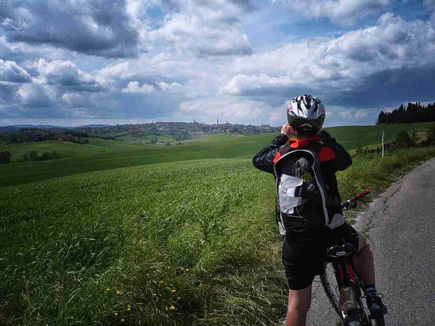 Emilia Bike Experience: Il Cicloturismo alla Scoperta delle Meraviglie Emiliane