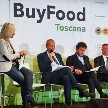 BuyFood Toscana: La sostenibilità vista dai produttori delle filiere Dop e Igp