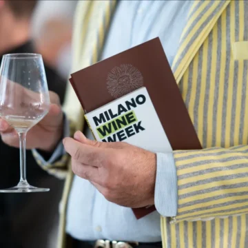 Brindisi di apertura e tutti gli appuntamenti della Milano Wine Week