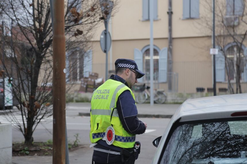 IMG_1183-1 Polizia Locale di Parma, nove mesi di indagini: 330 persone deferite e otto arresti